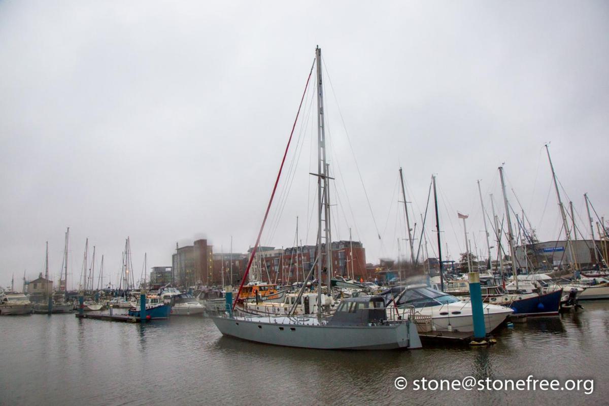 Boutique 1 Bdrm Duplex Suite On Marina 305 Kingston upon Hull Exteriör bild