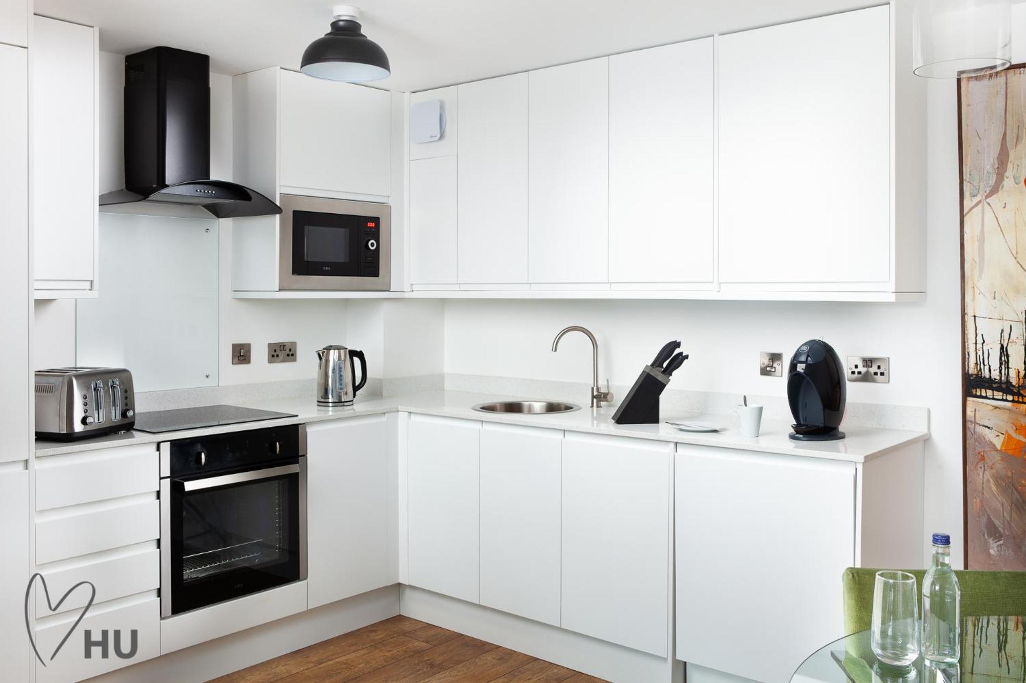 Boutique 1 Bdrm Duplex Suite On Marina 305 Kingston upon Hull Exteriör bild